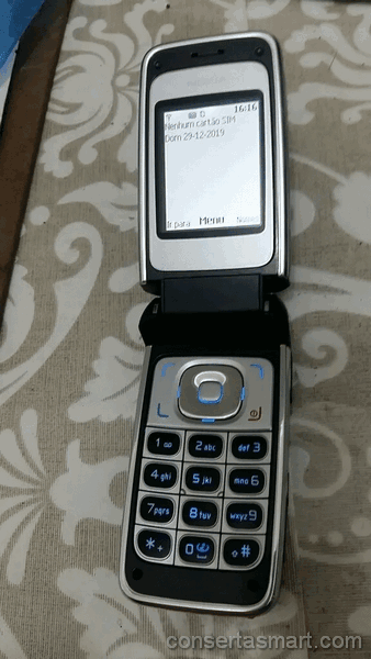 tela quebrada Nokia 6125