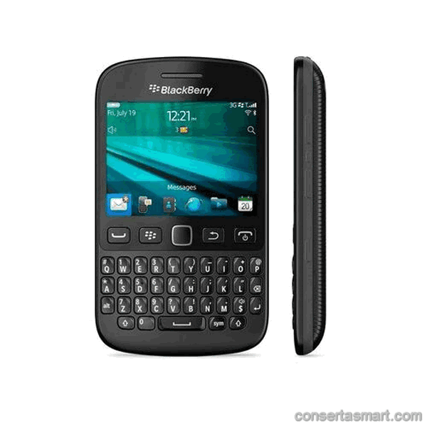 travado no logo RIM BlackBerry 9720